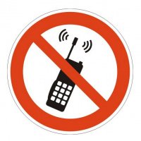 Знак Запрещающий пользоваться мобильным телефоном Гасзнак 200х200мм, самоклеящаяся пленка ПВХ, P18